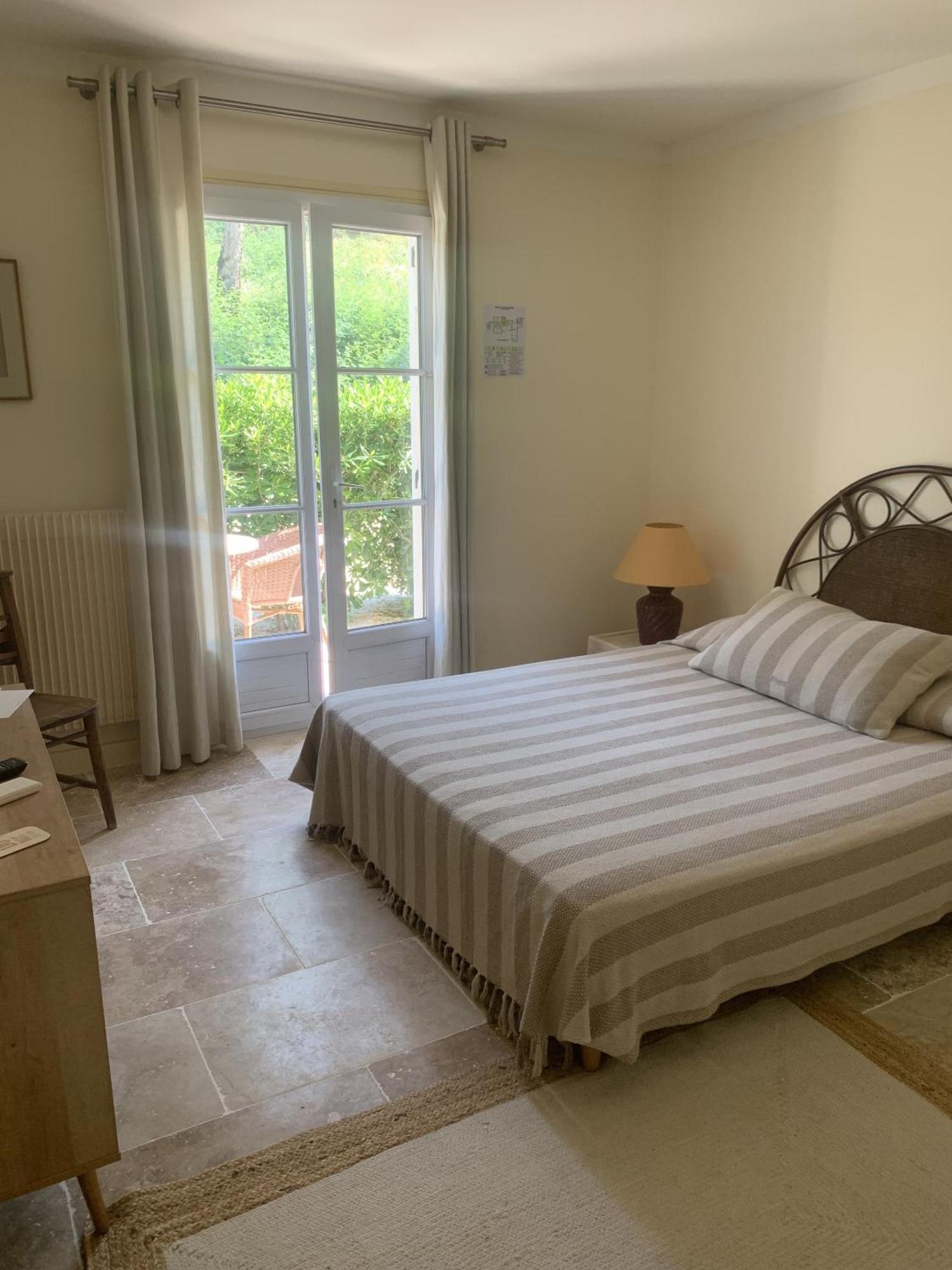 Hotel La Boulangerie Grimaud Pokoj fotografie